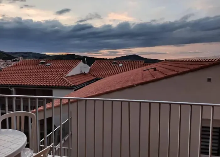 Apartment F2 Proche Des Criques Et Thalasso