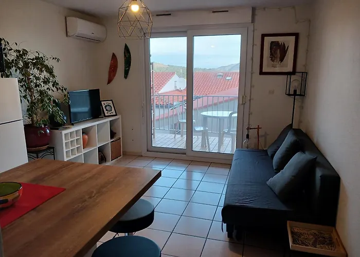 Apartment F2 Proche Des Criques Et Thalasso *